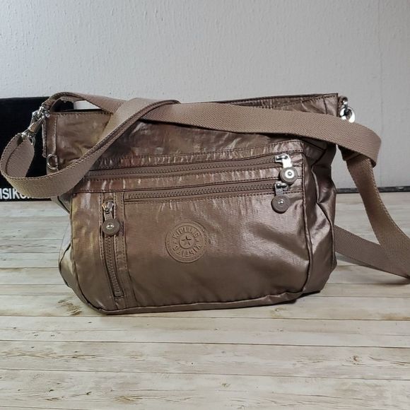 Kipling Elody Crossbody Purse‎ Bag Pocketbook Sparkly Gold Tons of Pockets - Picture 1 of 8